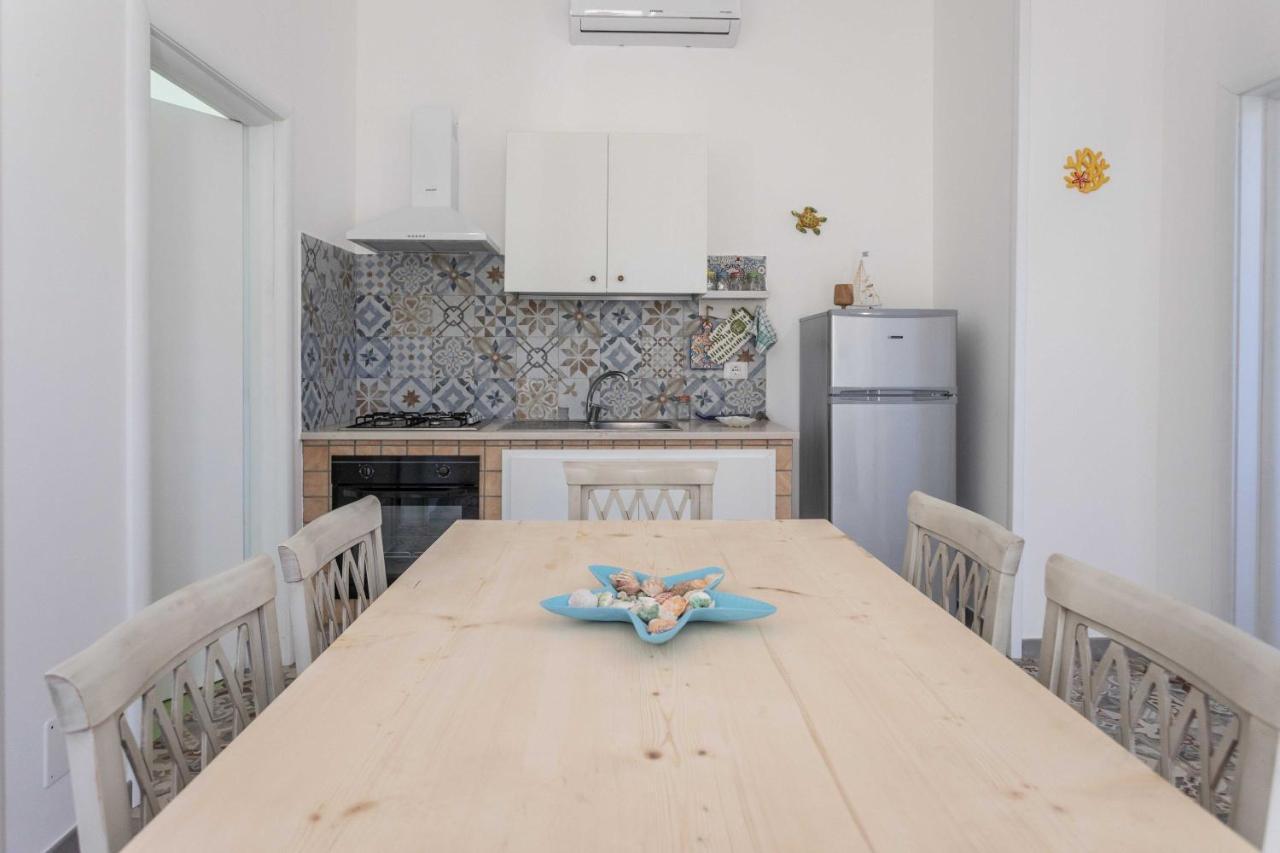 Villetta Andrea A Due Passi Dalla Sabbia - Apulia Home Torre San Giovanni Ugento Exterior foto