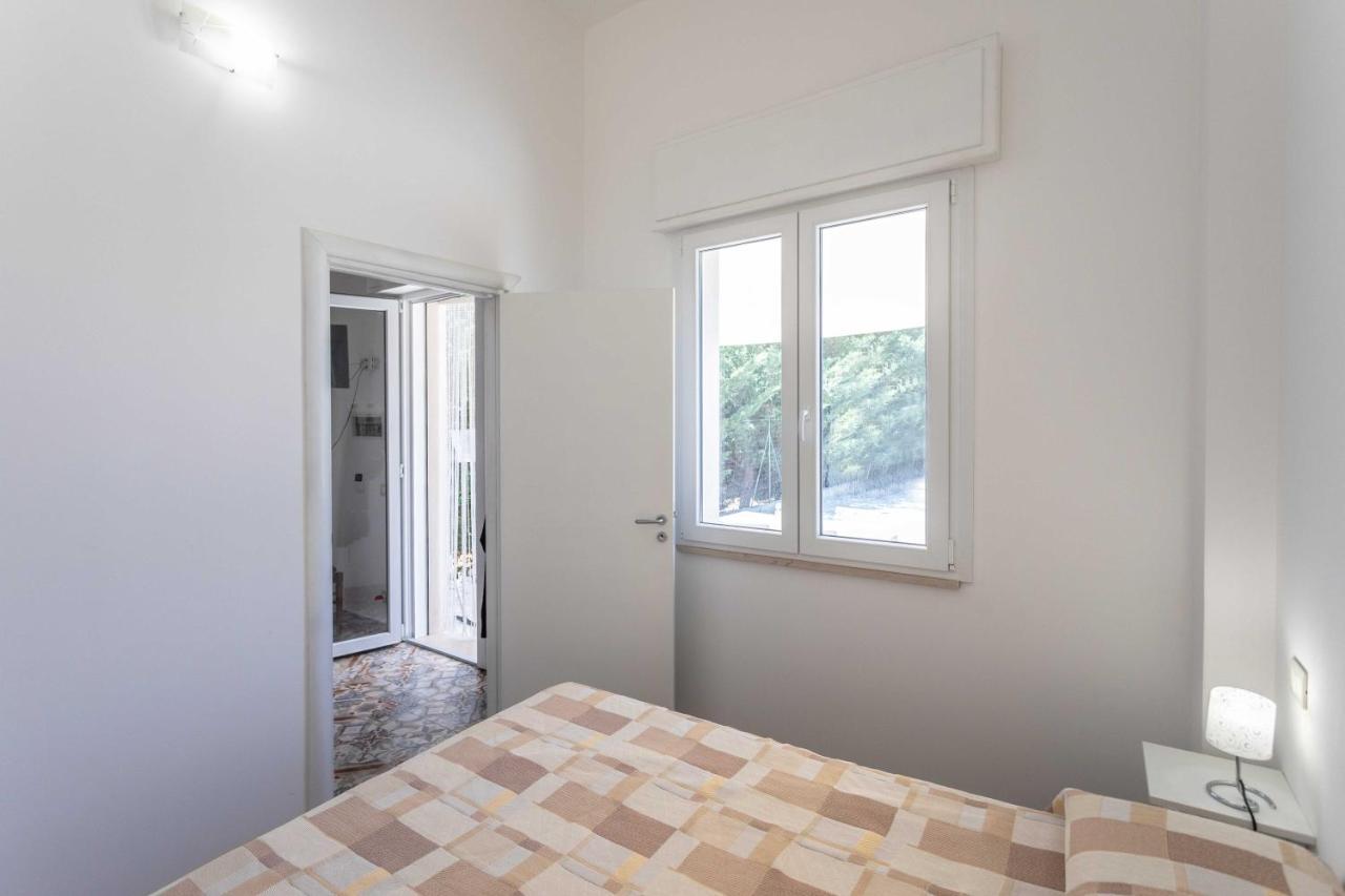 Villetta Andrea A Due Passi Dalla Sabbia - Apulia Home Torre San Giovanni Ugento Exterior foto